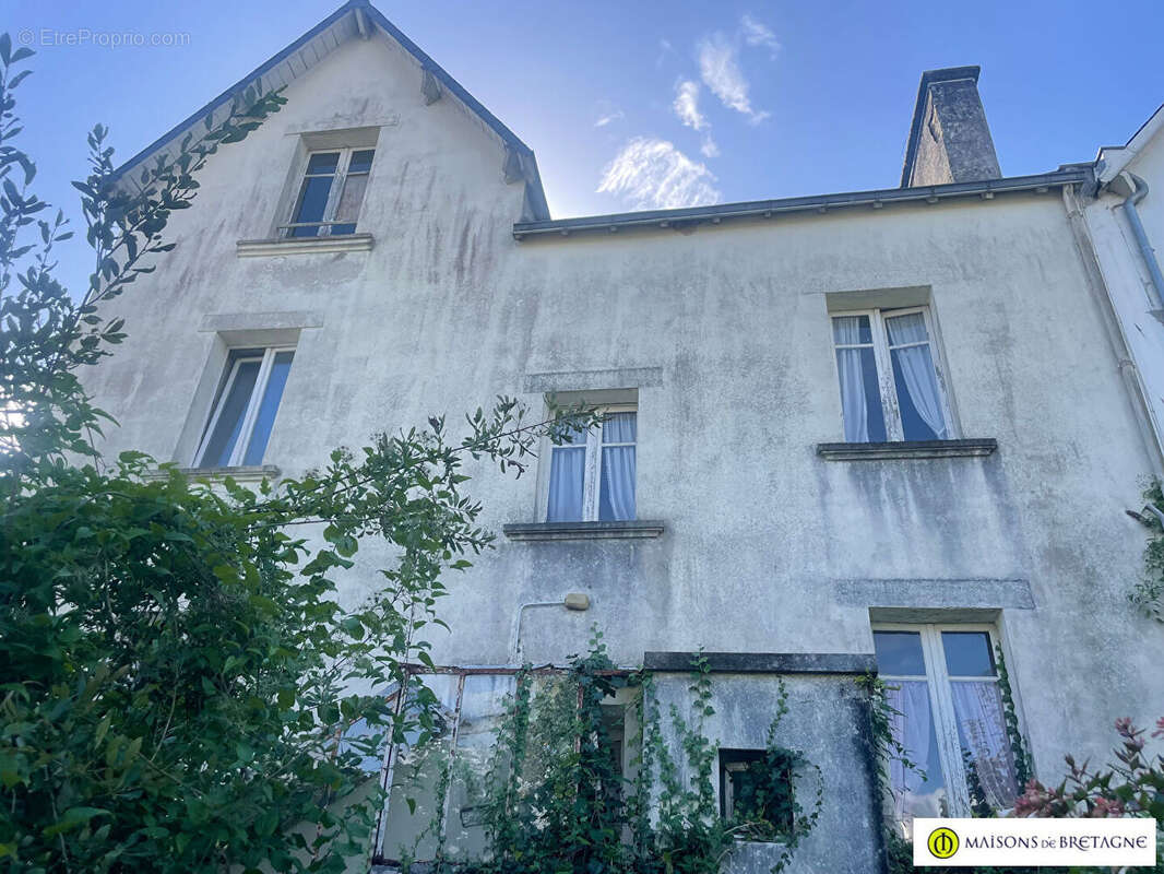 Maison à ROSPORDEN