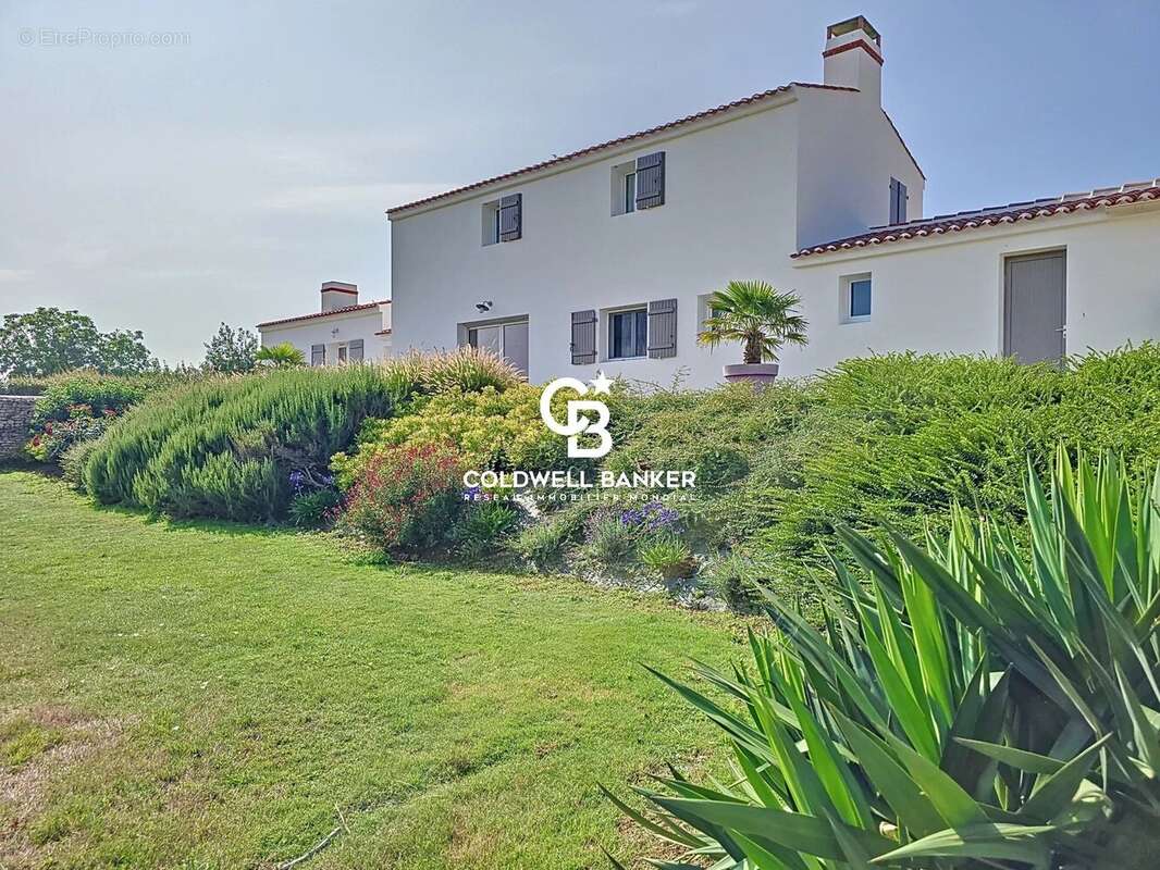 Maison à PUYRAVAULT