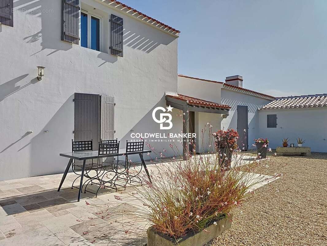 Maison à PUYRAVAULT