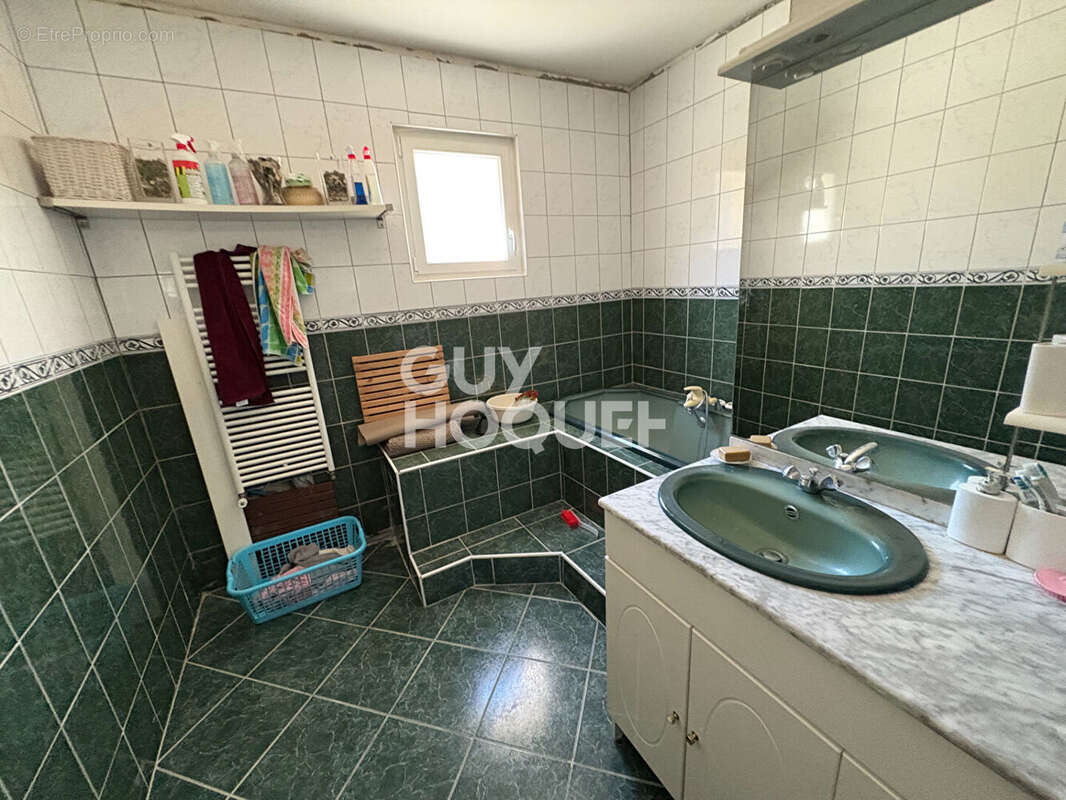 Maison à CHATEAUDUN