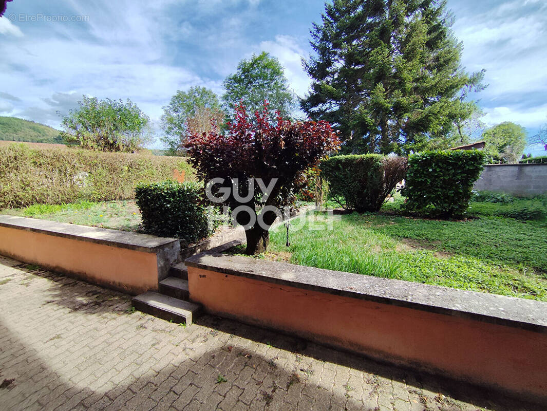 Maison à NOIRETABLE