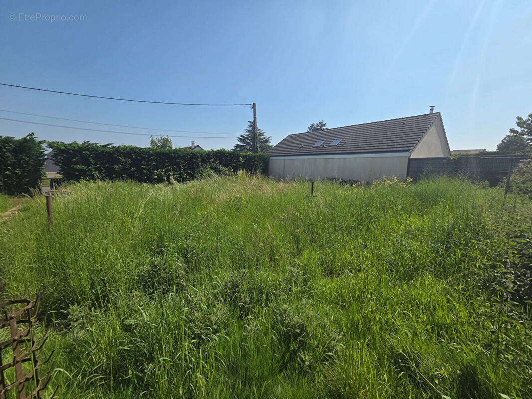 Terrain à CAUDEBEC-LES-ELBEUF