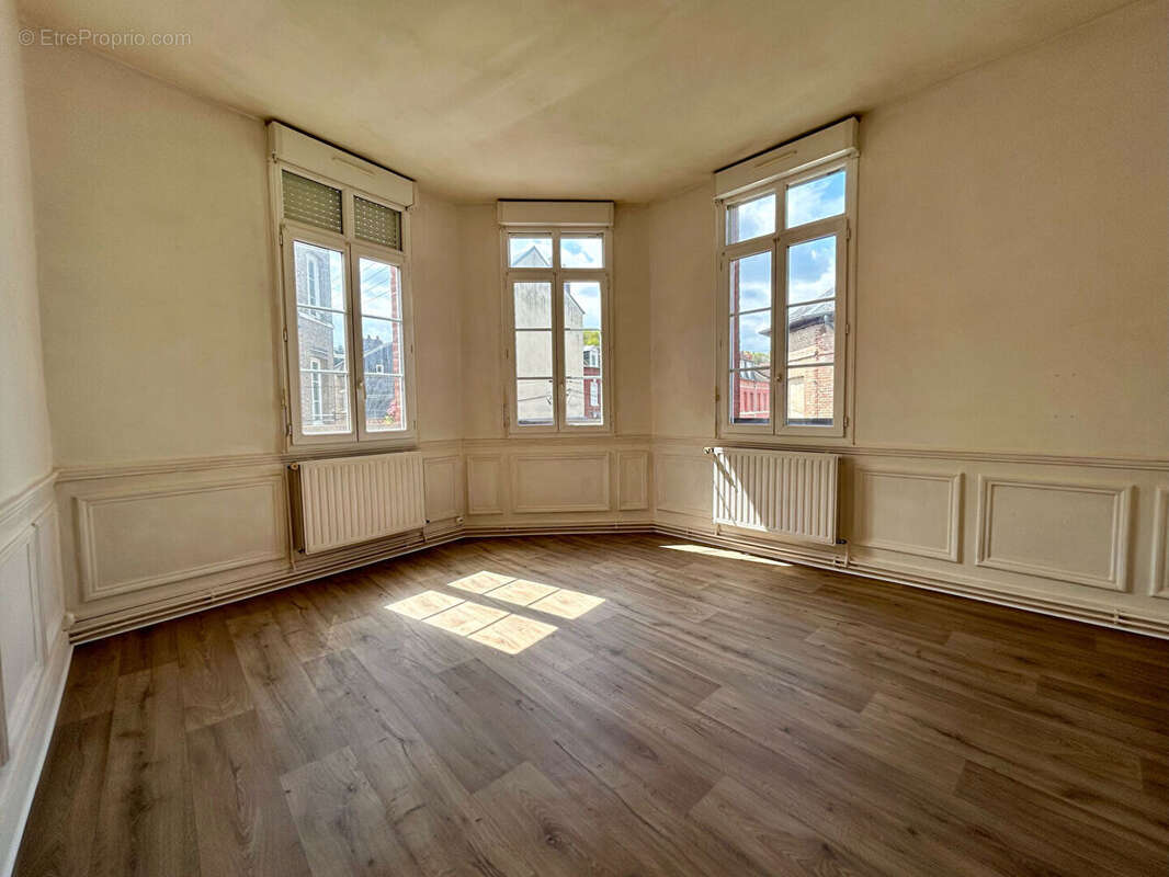 Appartement à CAUDEBEC-LES-ELBEUF