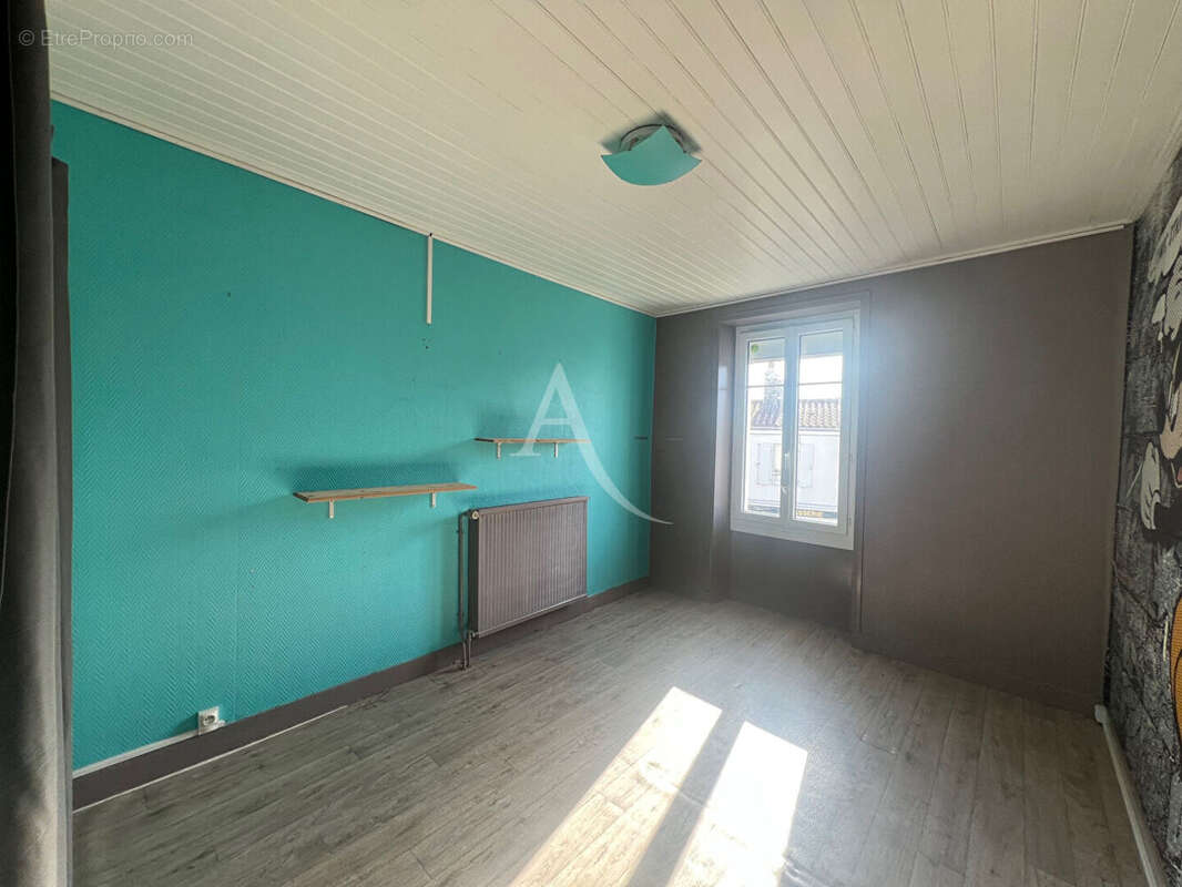 Maison à LONGEVILLE-SUR-MER