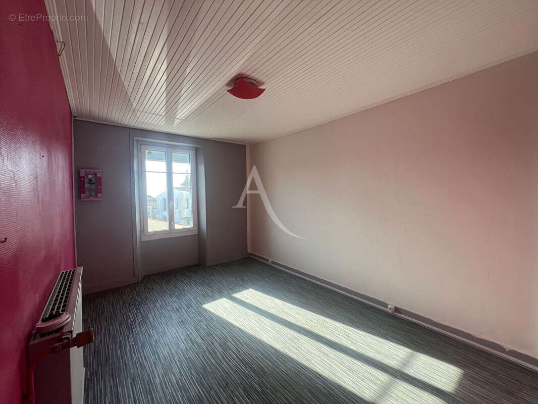 Maison à LONGEVILLE-SUR-MER