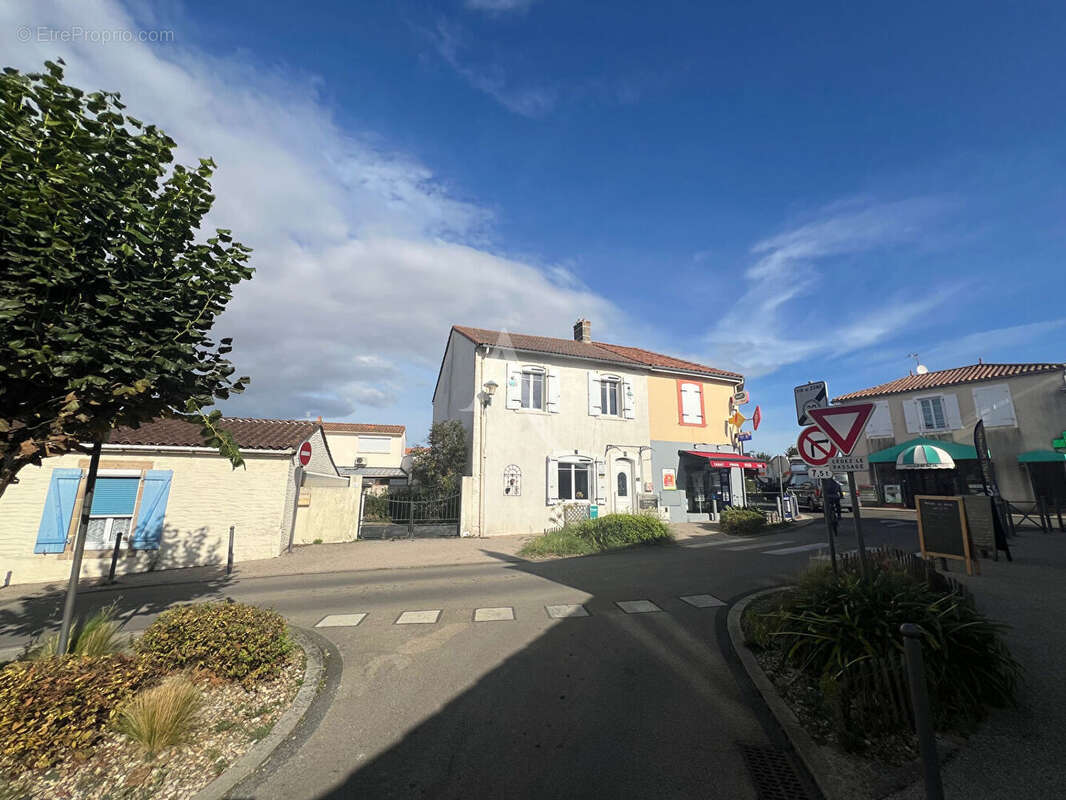 Maison à LONGEVILLE-SUR-MER