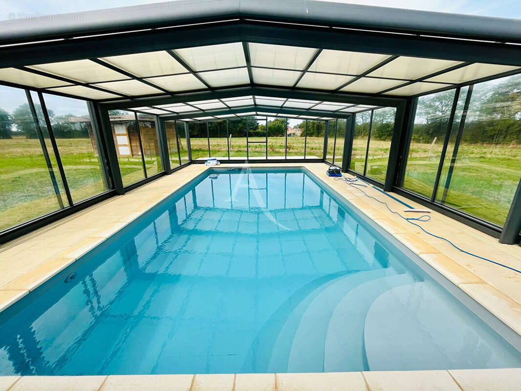 Maison à SAINTE-FLAIVE-DES-LOUPS