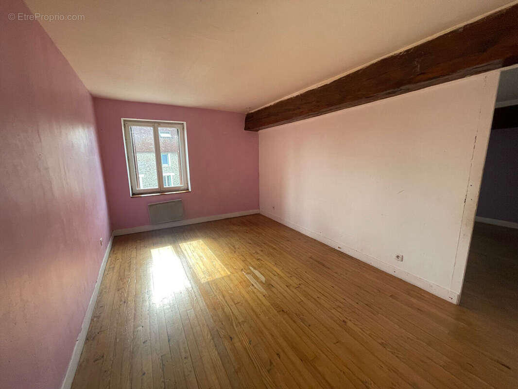 Maison à LA FERTE-GAUCHER