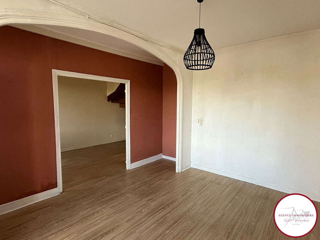 Maison à SAINT-AMAND-MONTROND