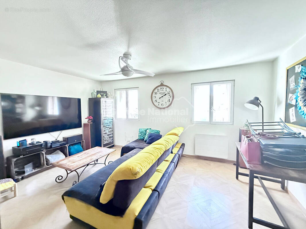 Appartement à GIGNAC-LA-NERTHE