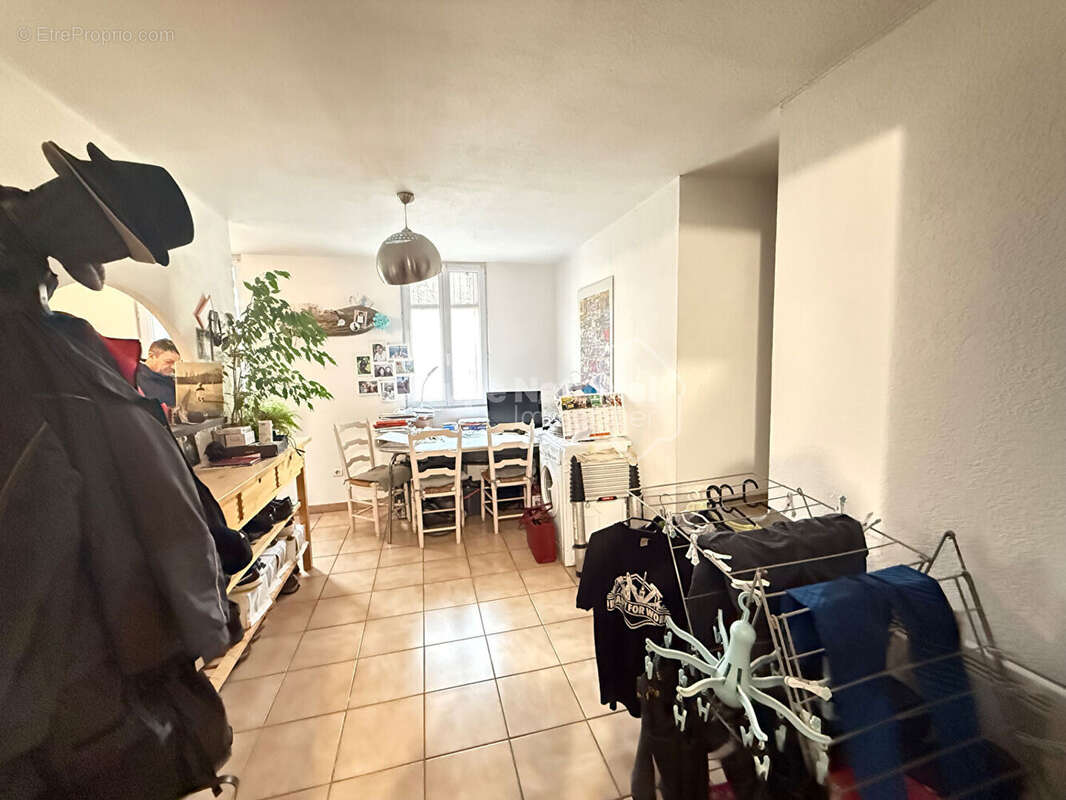 Appartement à GIGNAC-LA-NERTHE