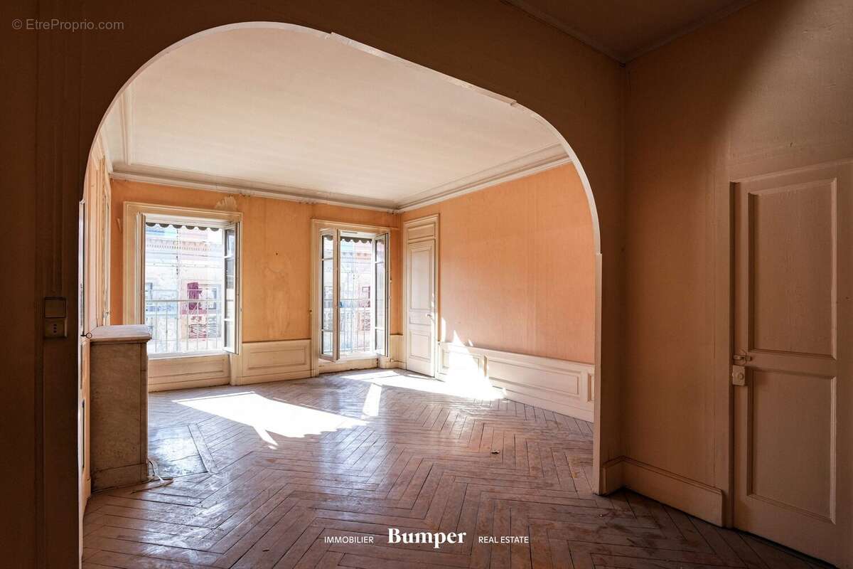 Appartement à LYON-6E