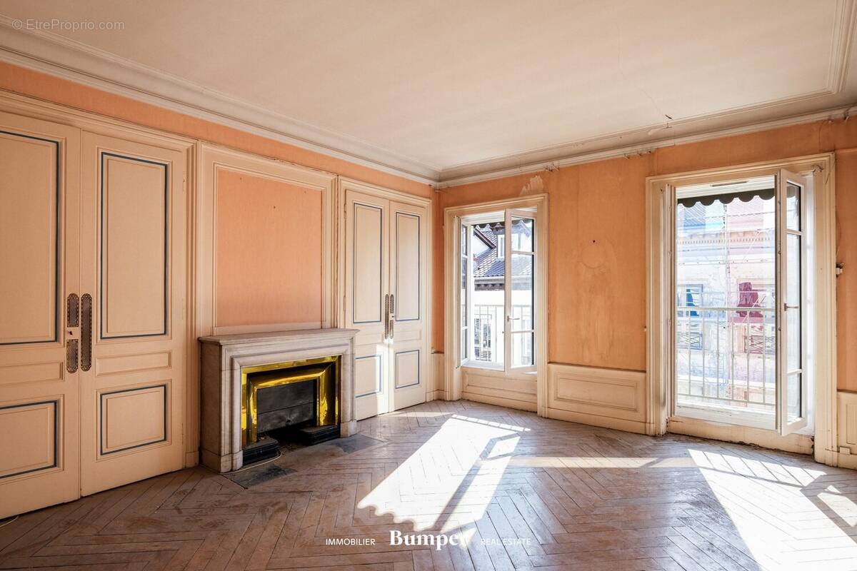 Appartement à LYON-6E