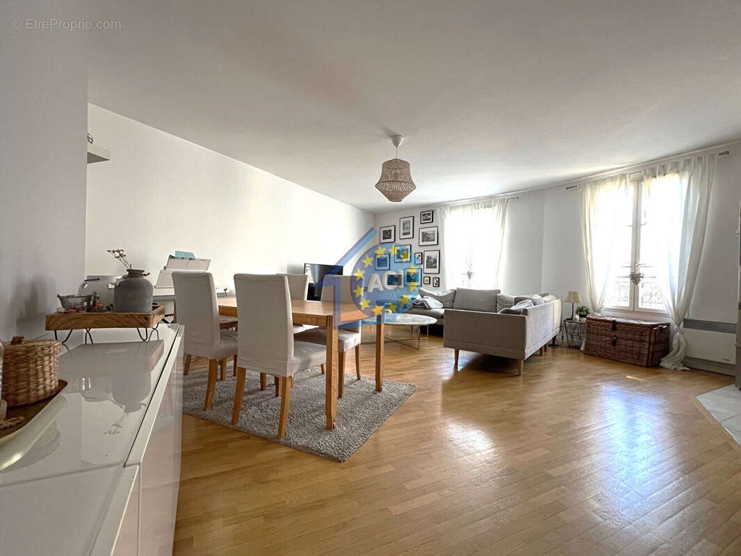 Appartement à MANTES-LA-JOLIE