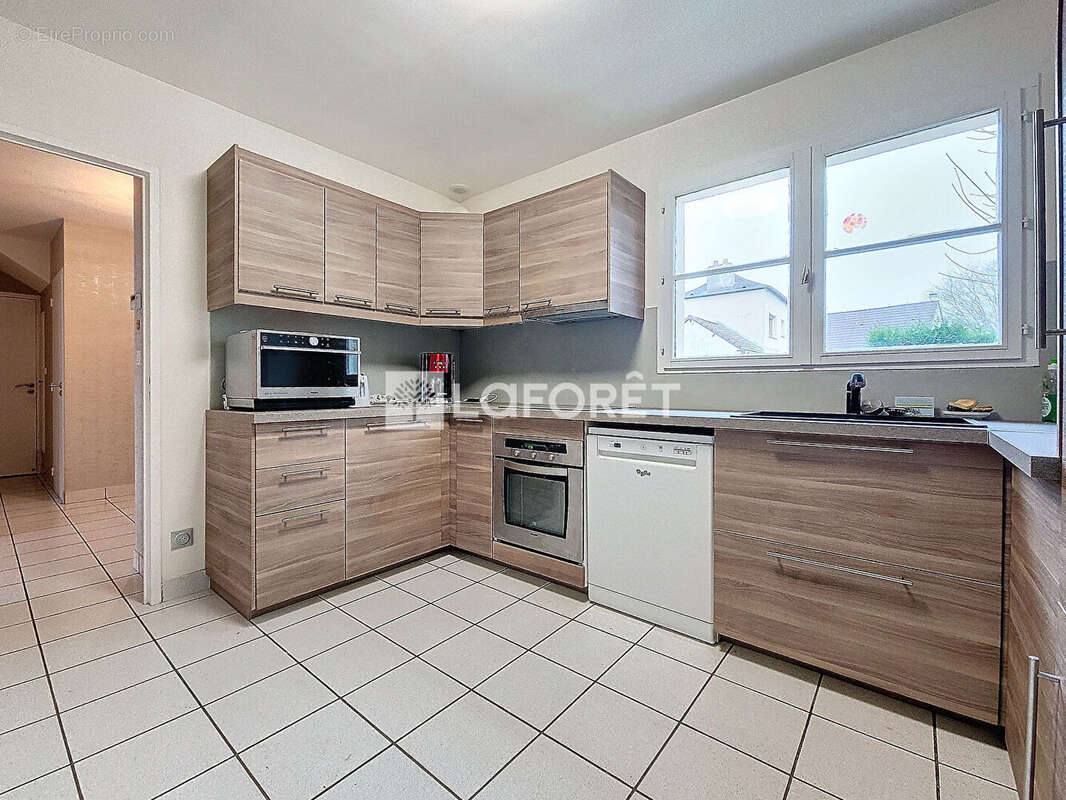 Maison à SAINT-PIERRE-LES-ELBEUF