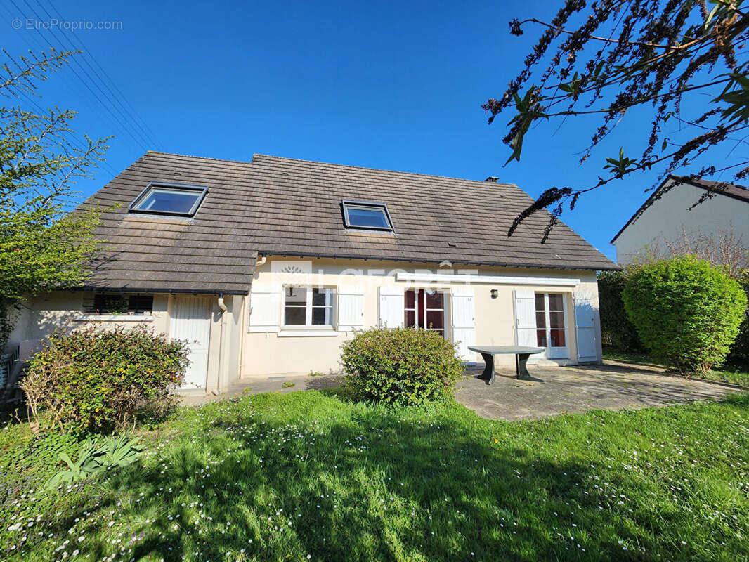 Maison à SAINT-PIERRE-LES-ELBEUF