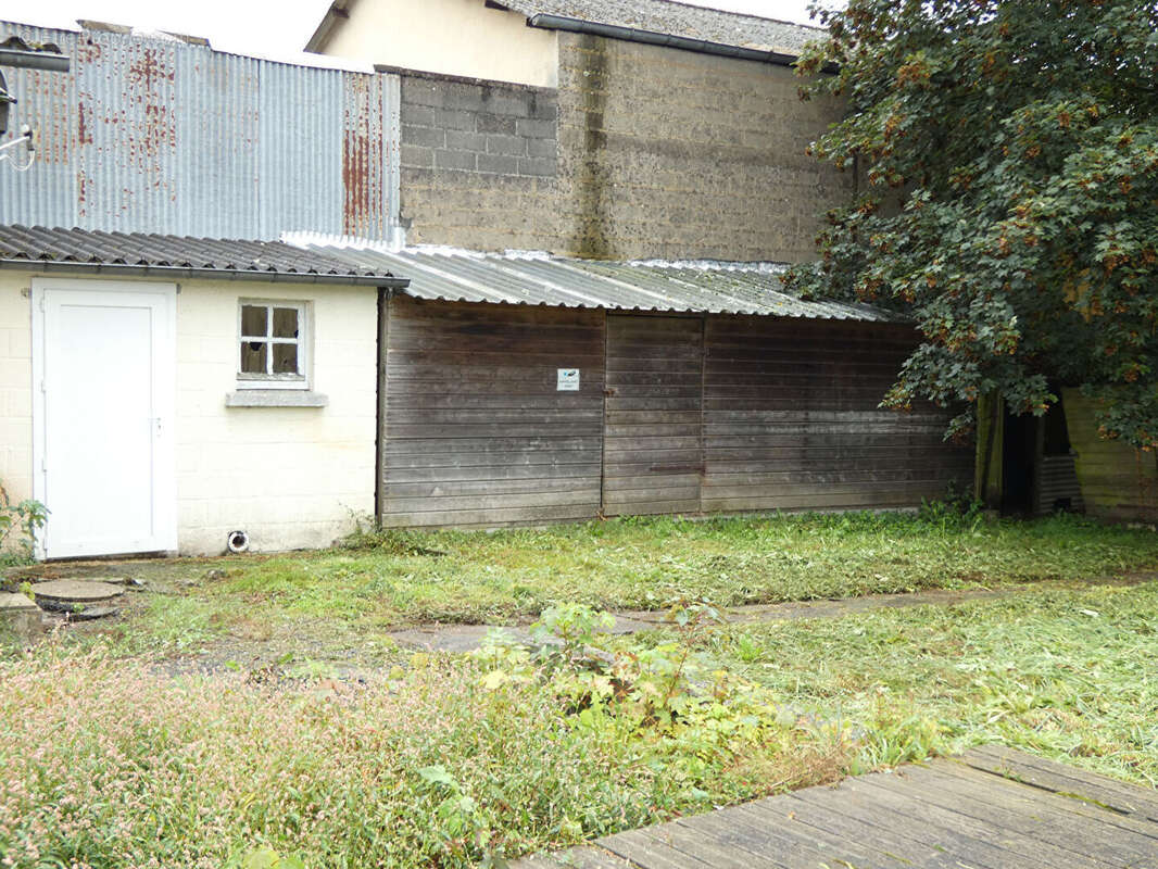 Maison à SAINT-HILAIRE-DU-HARCOUET