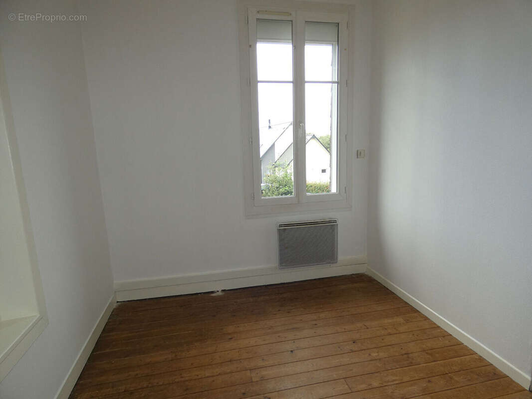 Maison à SAINT-HILAIRE-DU-HARCOUET