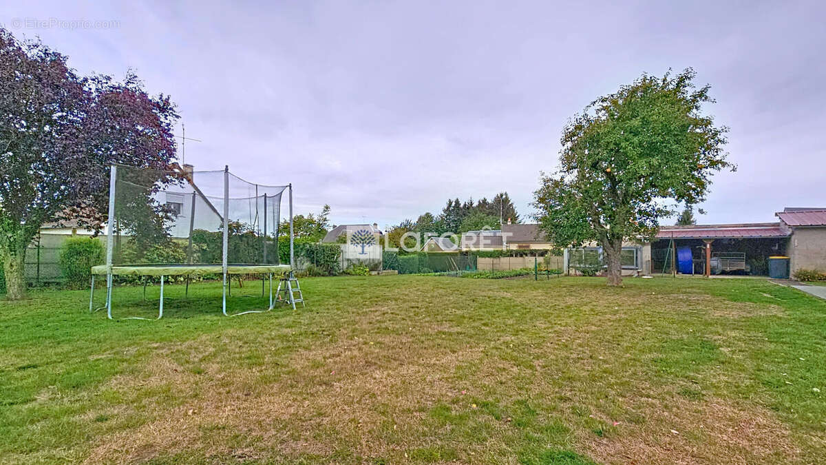 Maison à SERAUCOURT-LE-GRAND