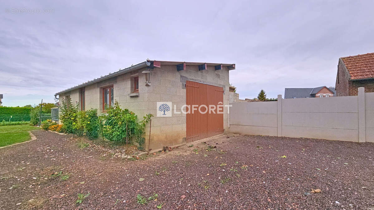 Maison à SERAUCOURT-LE-GRAND