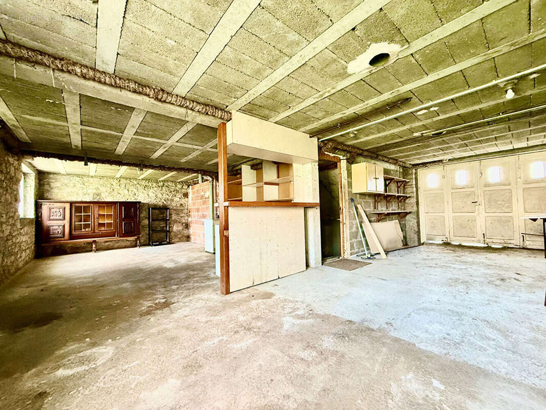 Maison à MALEMORT-SUR-CORREZE