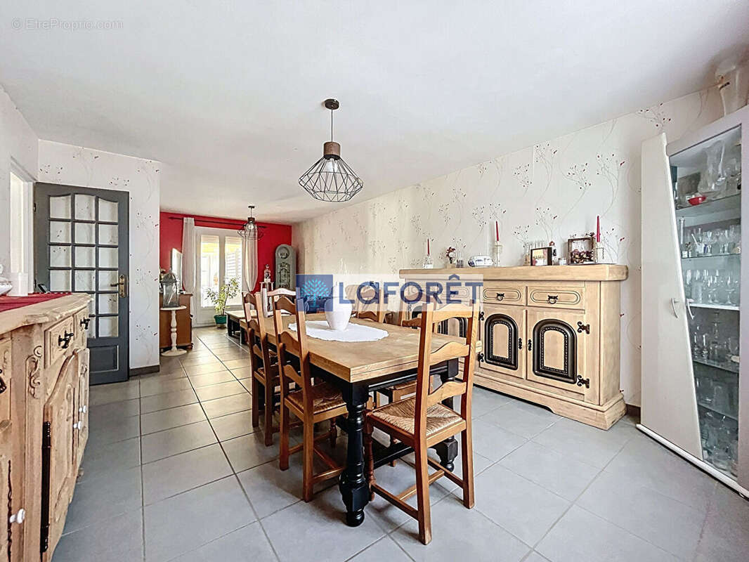 Maison à SAINT-URBAIN-MACONCOURT