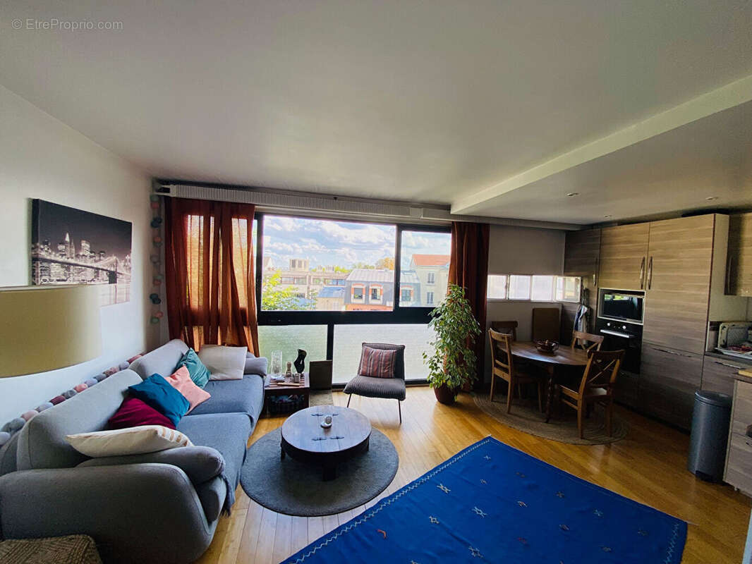 Appartement à NOGENT-SUR-MARNE