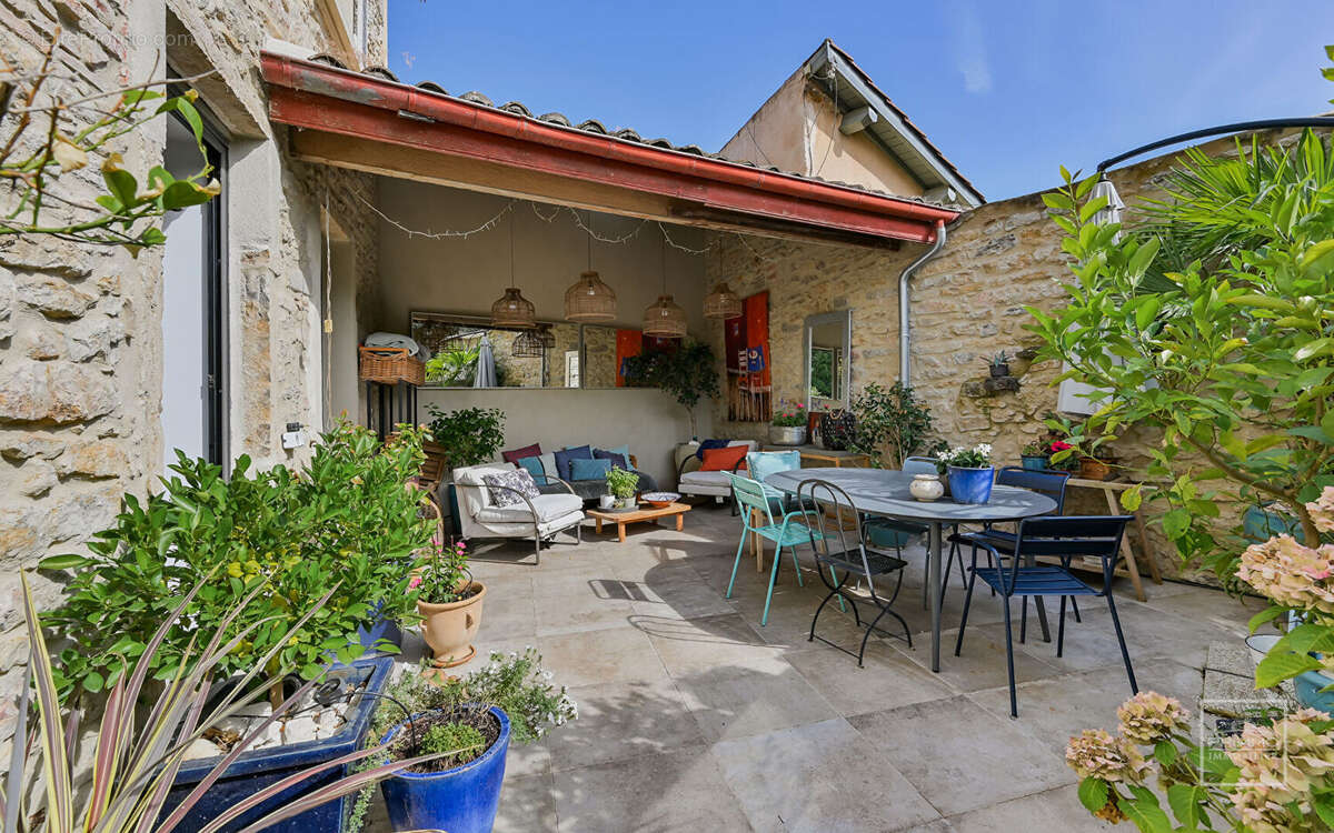 Maison à SAINT-DIDIER-AU-MONT-D&#039;OR