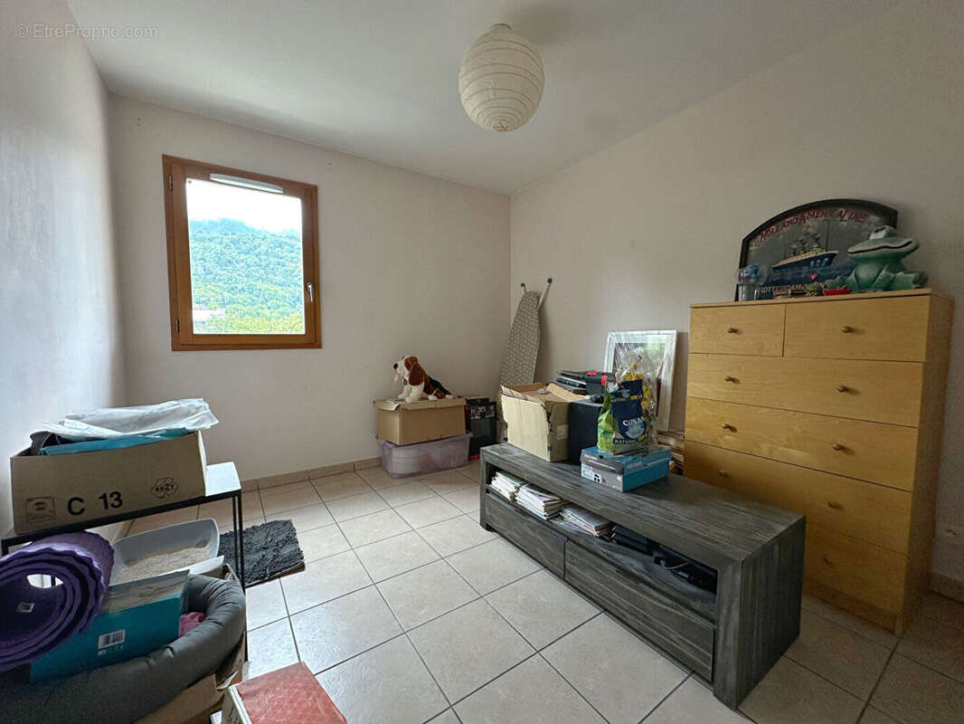 Appartement à CHAPAREILLAN
