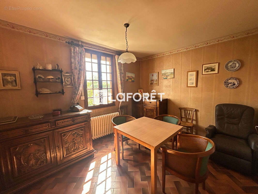 Maison à LEZARDRIEUX