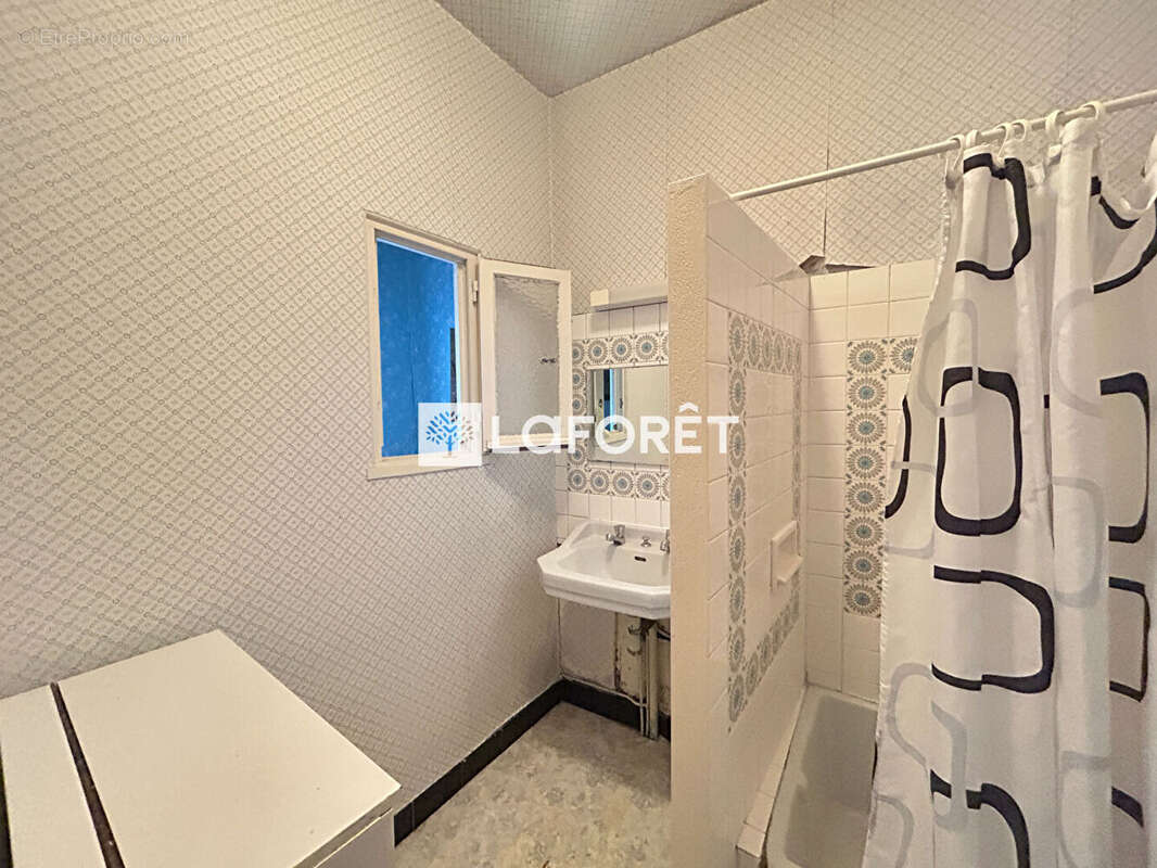 Maison à LEZARDRIEUX