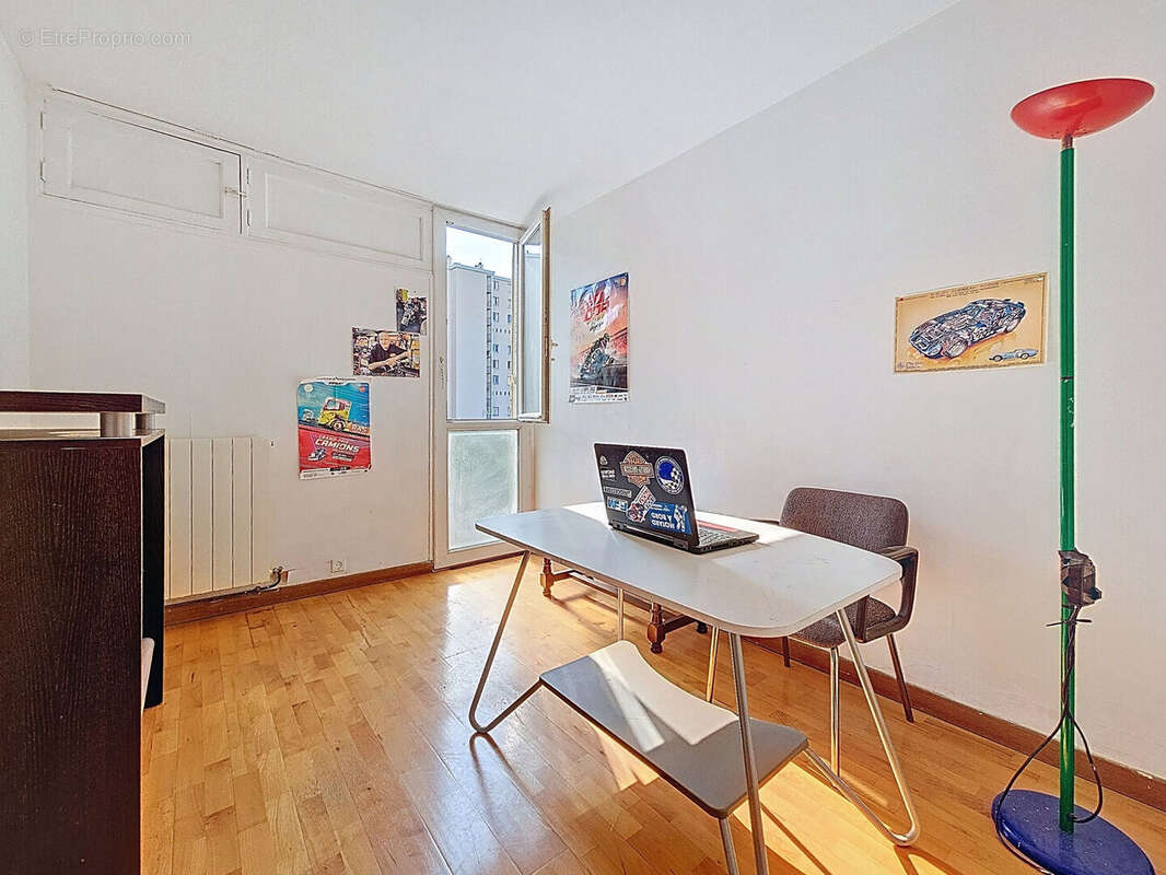 Appartement à MARSEILLE-14E