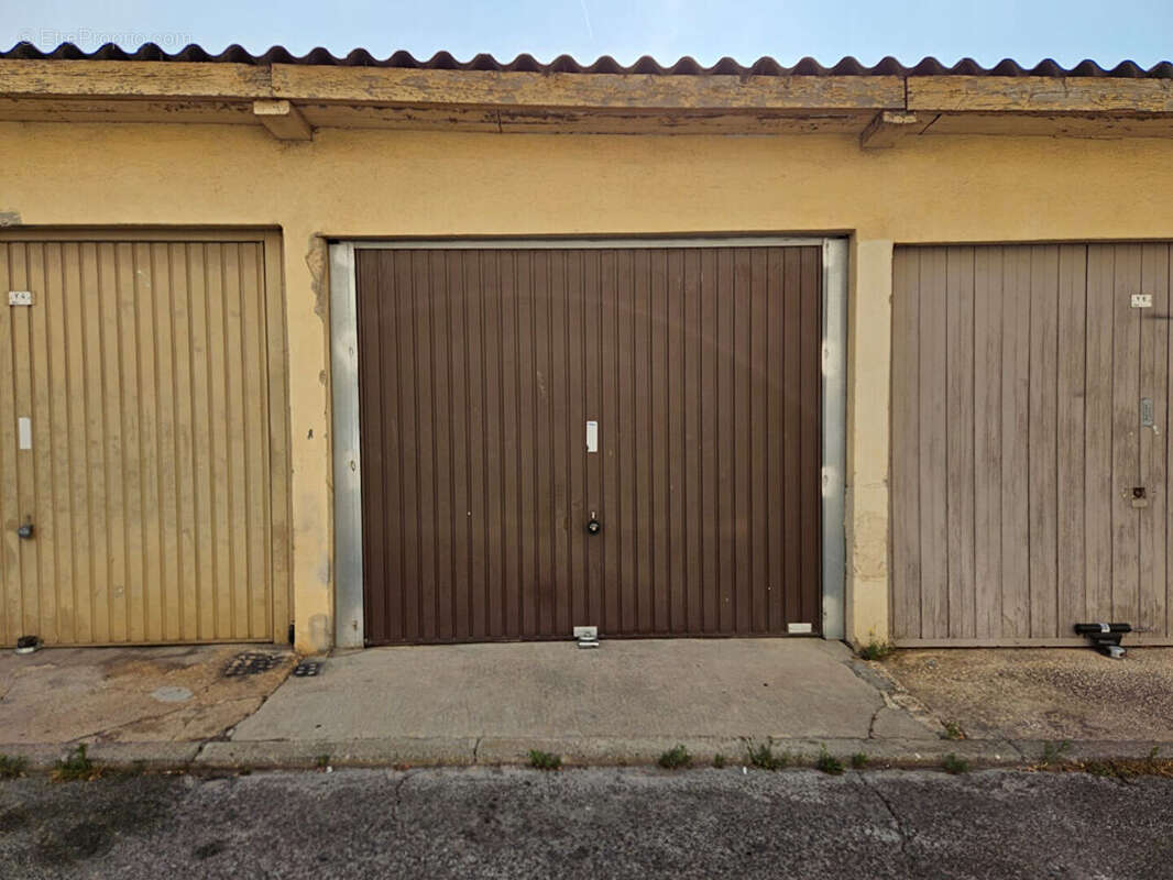 Appartement à MARSEILLE-14E