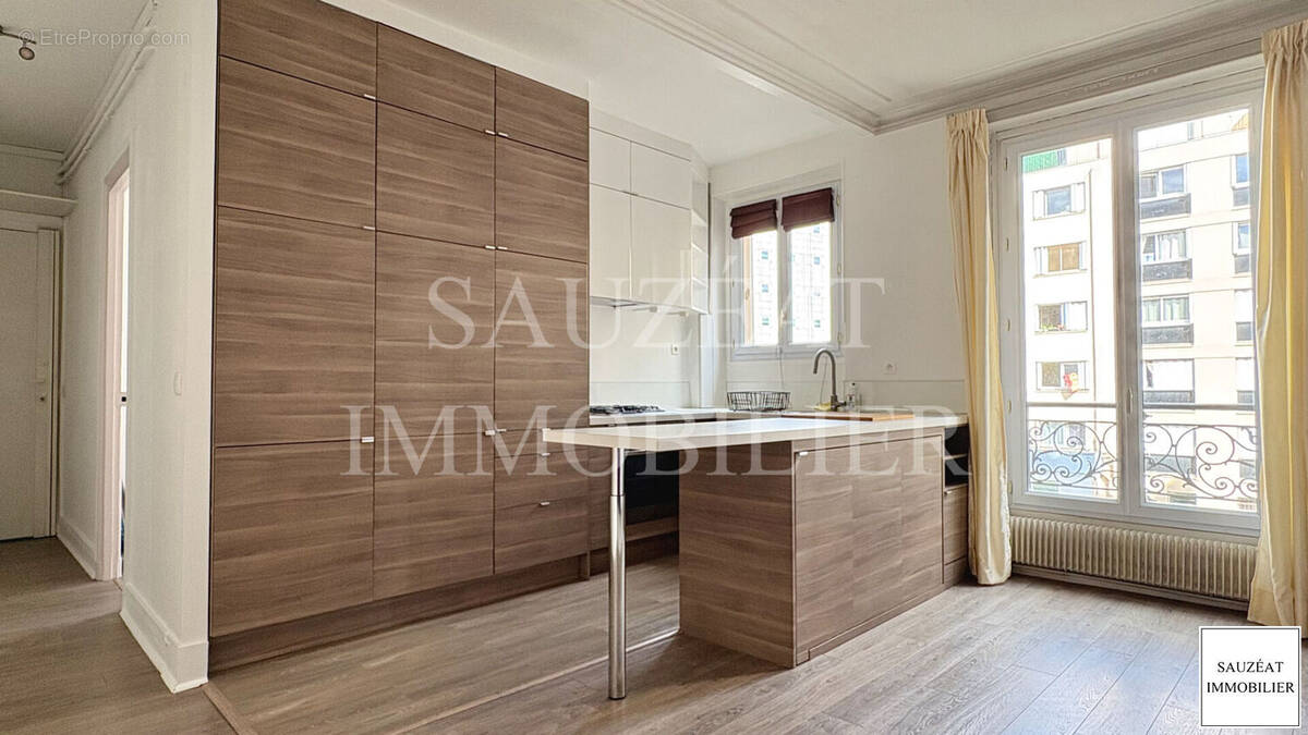 Appartement à MONTROUGE