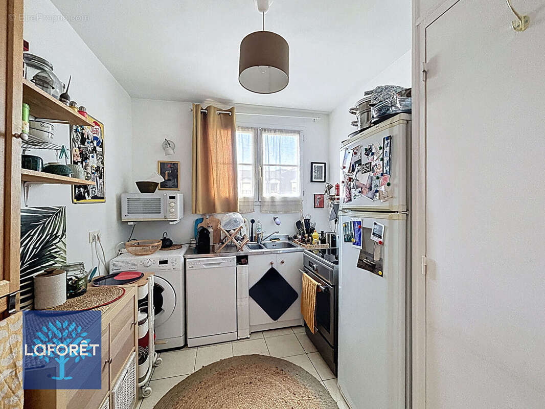 Appartement à CORBEIL-ESSONNES