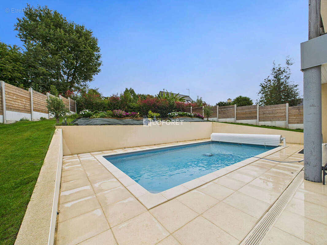 Maison à ERGUE-GABERIC