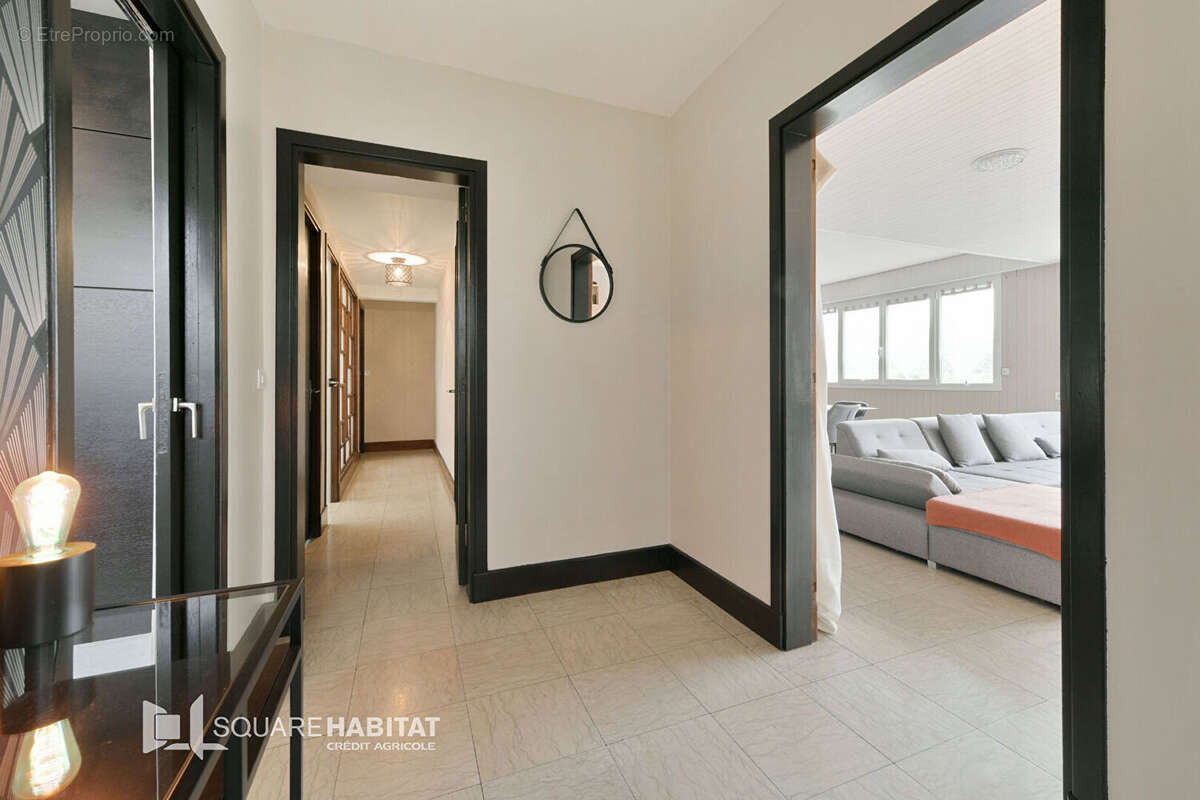 Maison à CONDE-SUR-NOIREAU