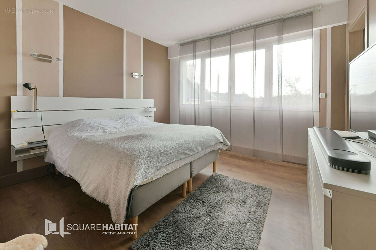 Maison à CONDE-SUR-NOIREAU