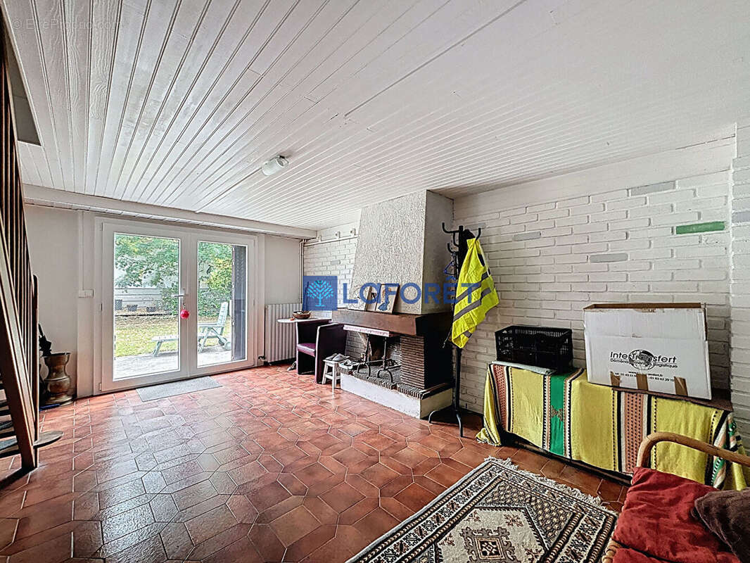 Maison à SAVIGNY-SUR-ORGE