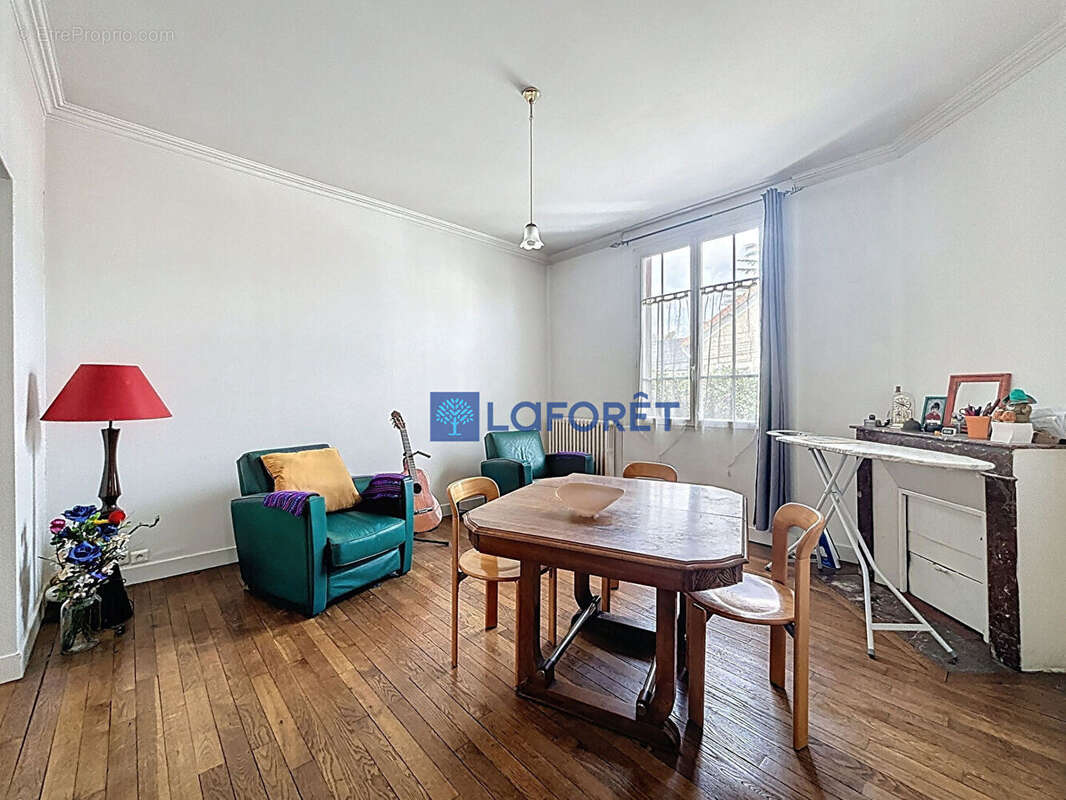 Maison à SAVIGNY-SUR-ORGE