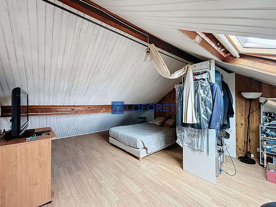 Maison à SAVIGNY-SUR-ORGE