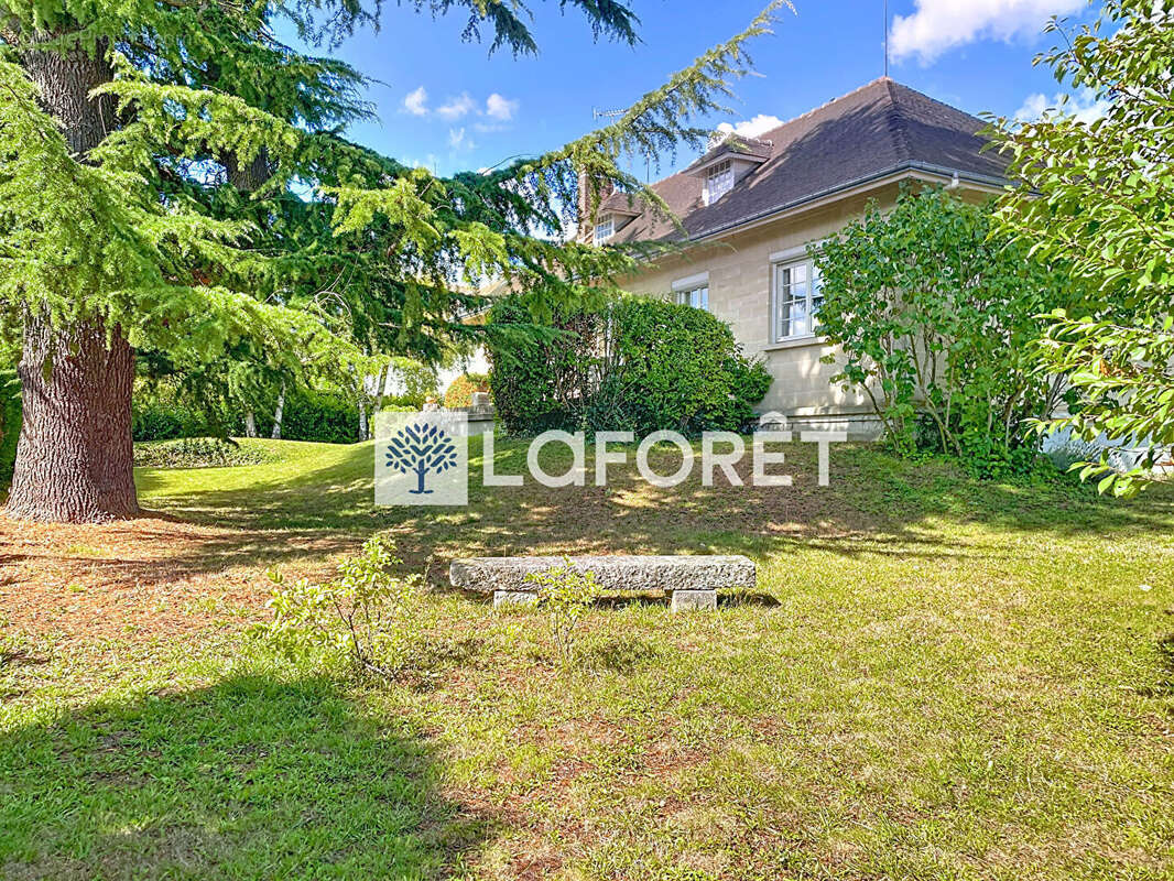 Maison à SAINT-NOM-LA-BRETECHE