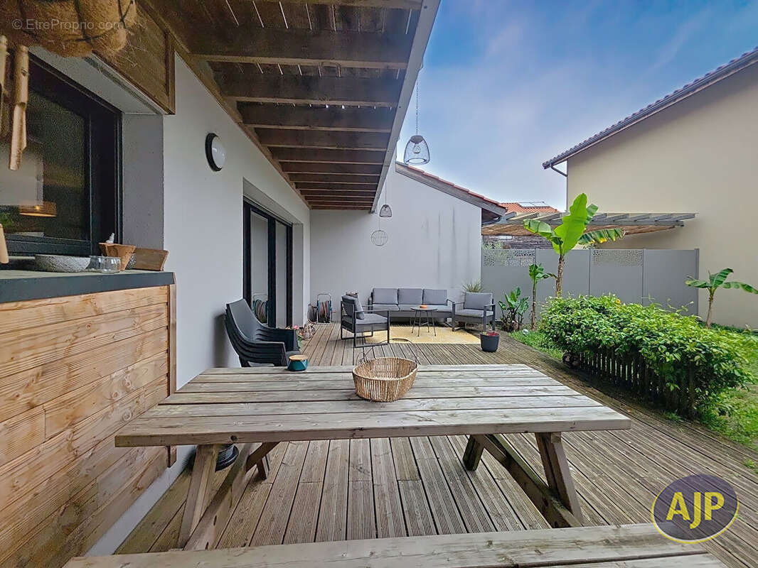 Maison à BISCARROSSE