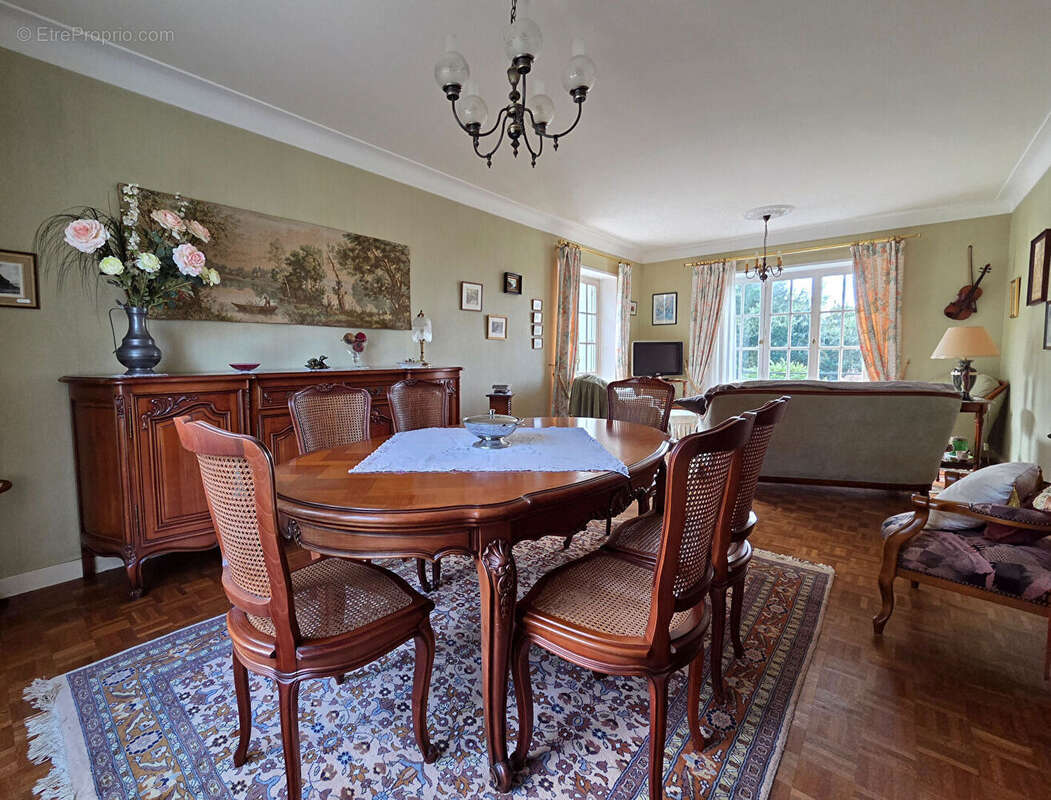 Maison à SAINT-RENAN