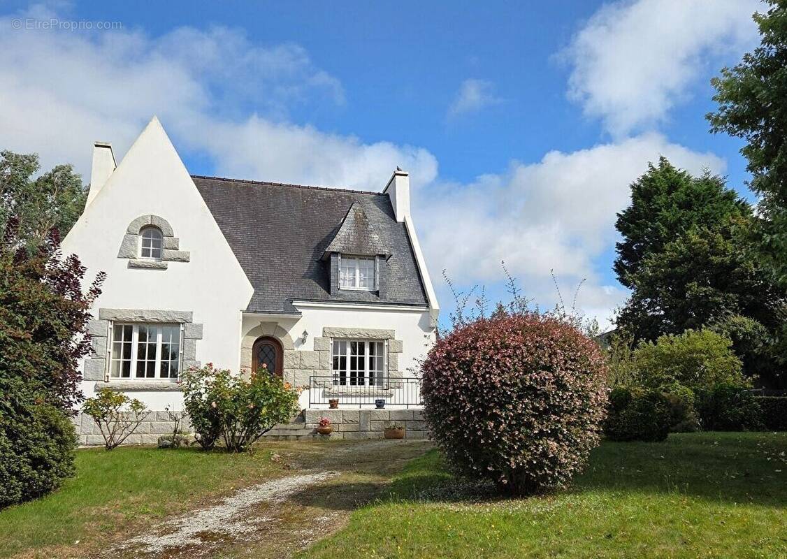 Maison à SAINT-RENAN