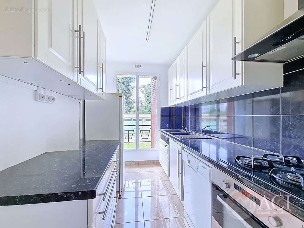 Appartement à EPINAY-SUR-SEINE