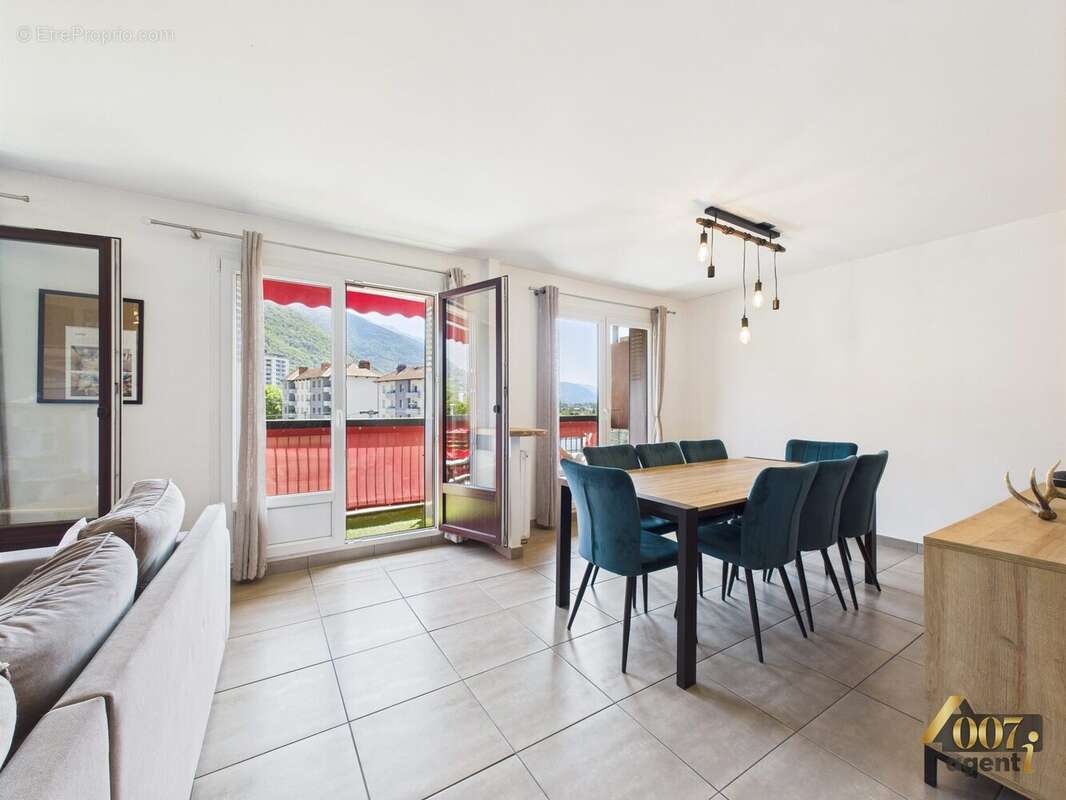 Appartement à ALBERTVILLE