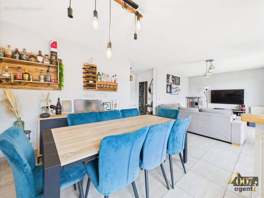 Appartement à ALBERTVILLE