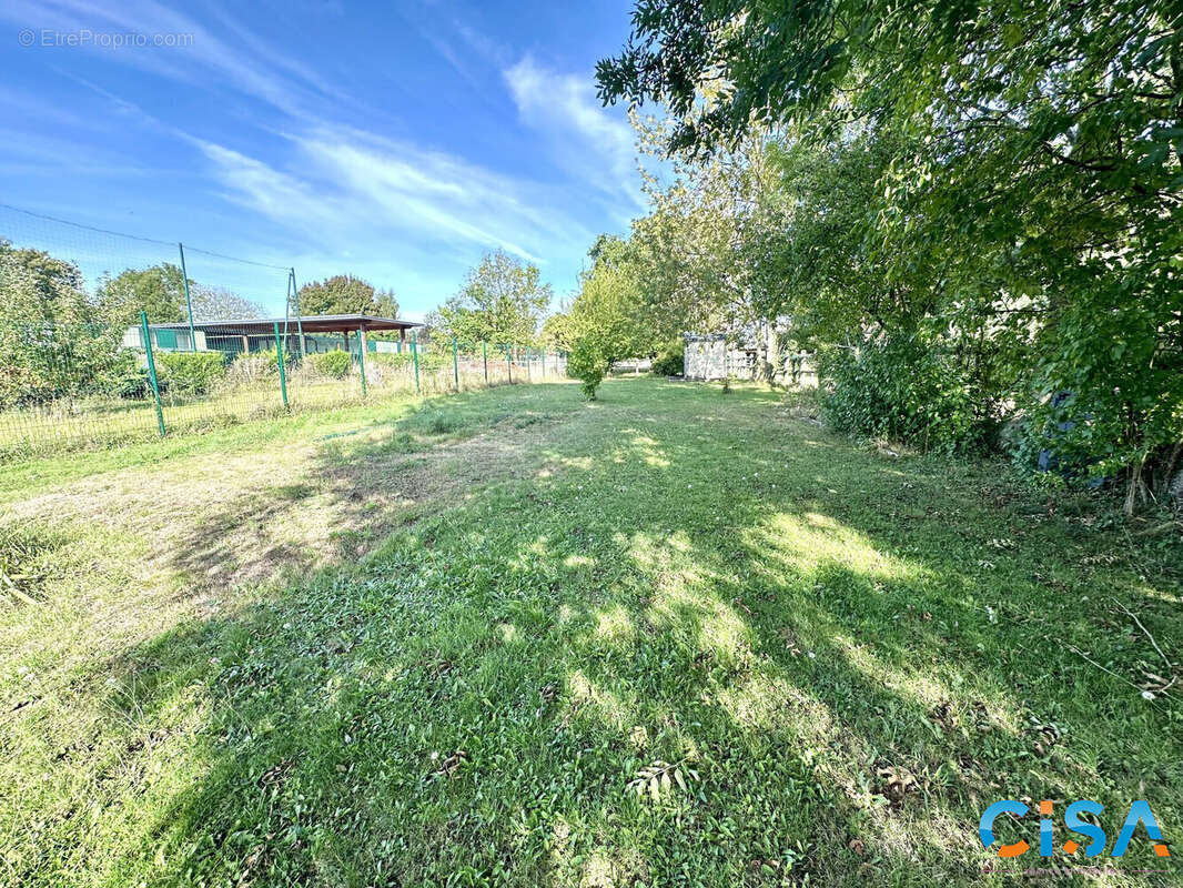 Maison à NEUILLY-EN-THELLE