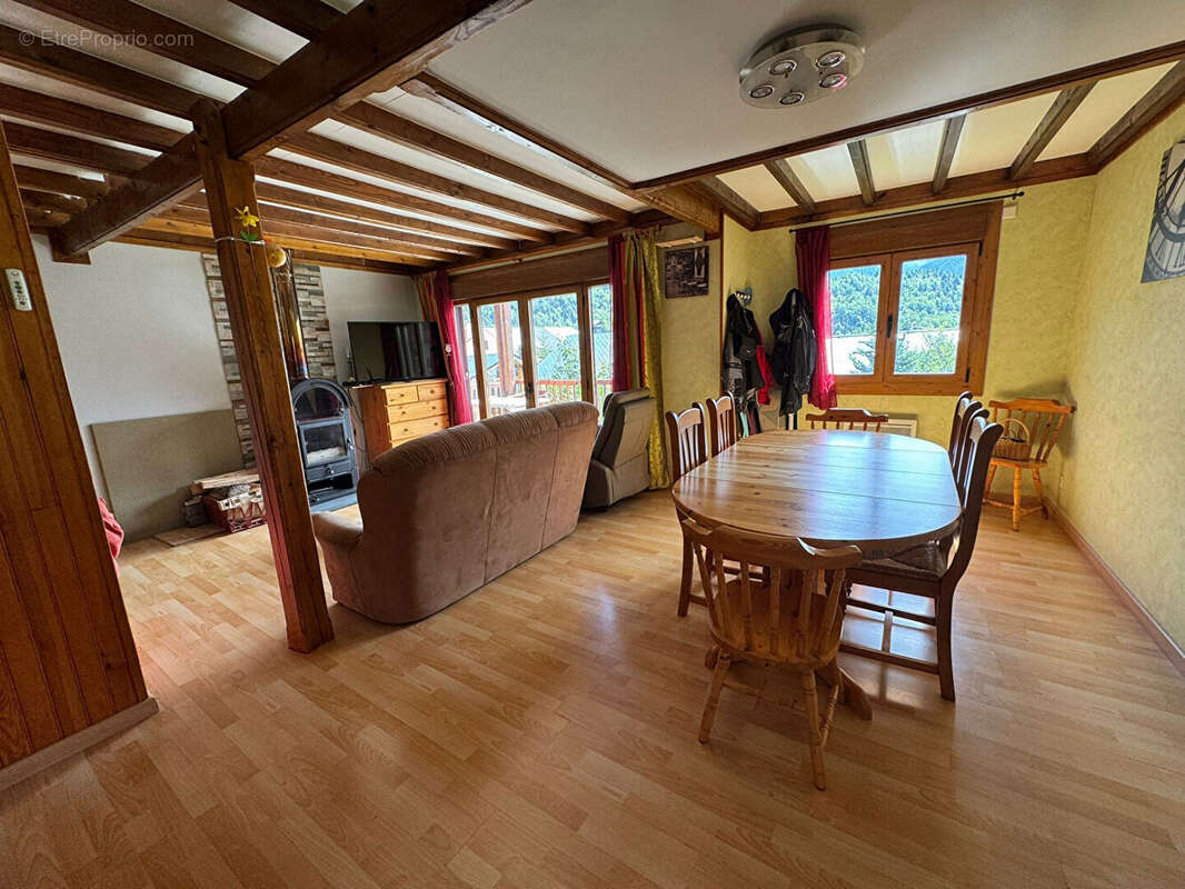 Maison à PORTE-PUYMORENS